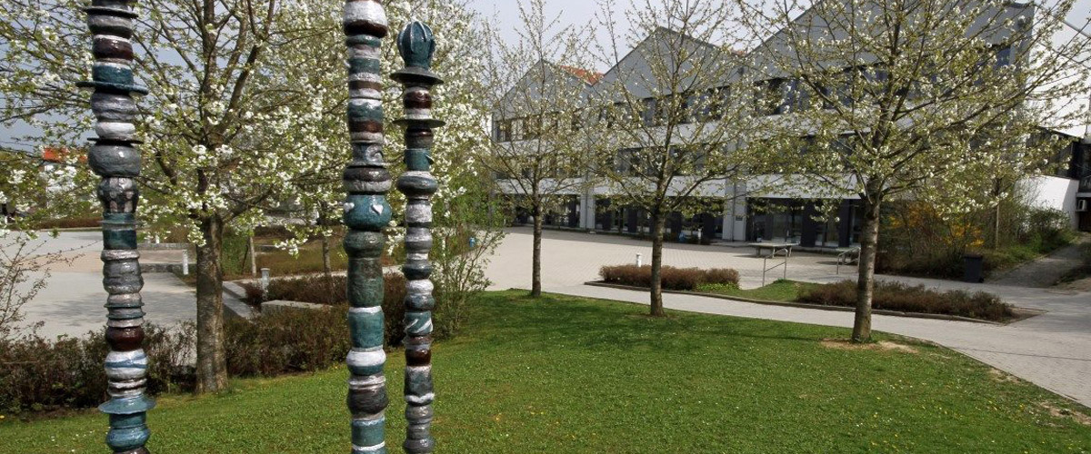 Holzpfahl Slider